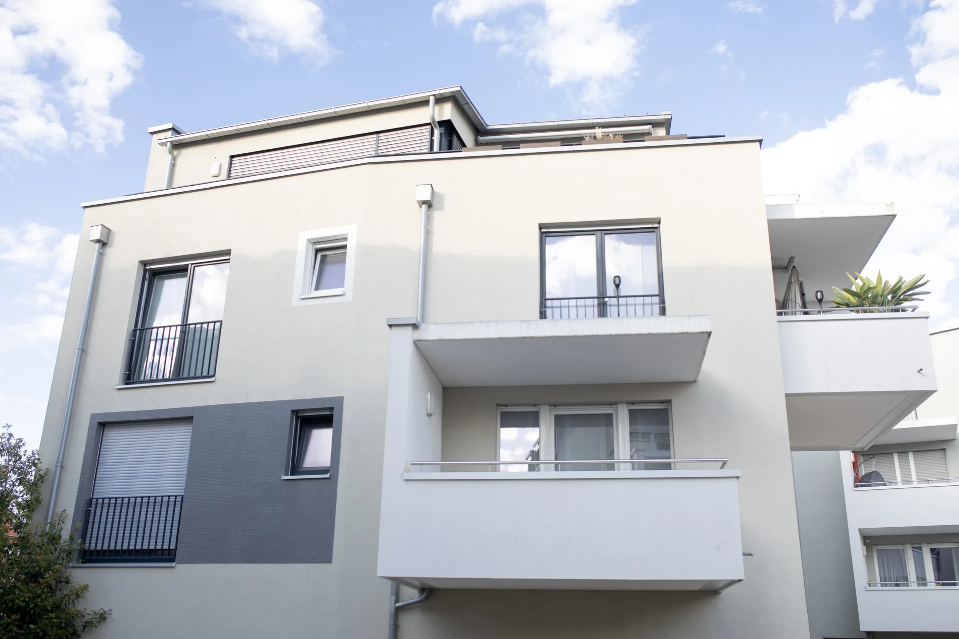 schneider-immobilien-schwetzingen-moderne-wohnanlage-mit-balkonen Moderne Wohnanlage mit Balkonen in Schwetzingen